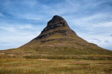 a view to Kirkjufell