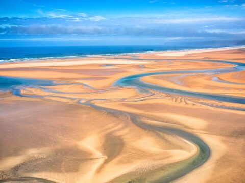 Raudisandur beach