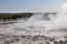 Strokkur po wybuchu