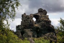 Pole lawy Dimmuborgir