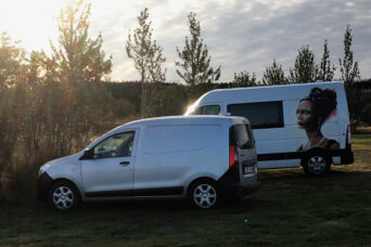 Camping campervans in Iceland