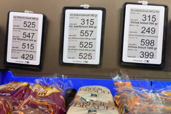 bread prices in Iceland's Bonus store