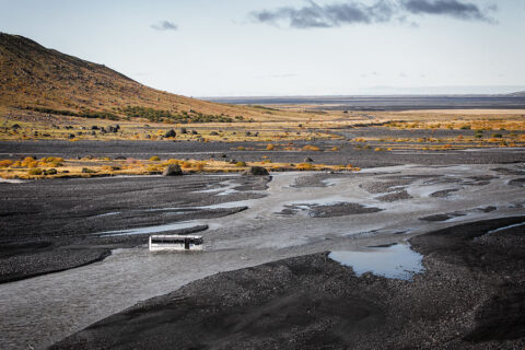 Bus crossing the Krossa